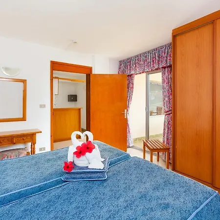 Panoramica Garden Hotel 3*