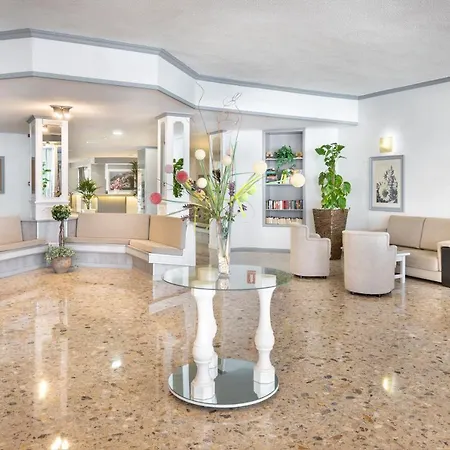 Panoramica Garden Hotel 3*