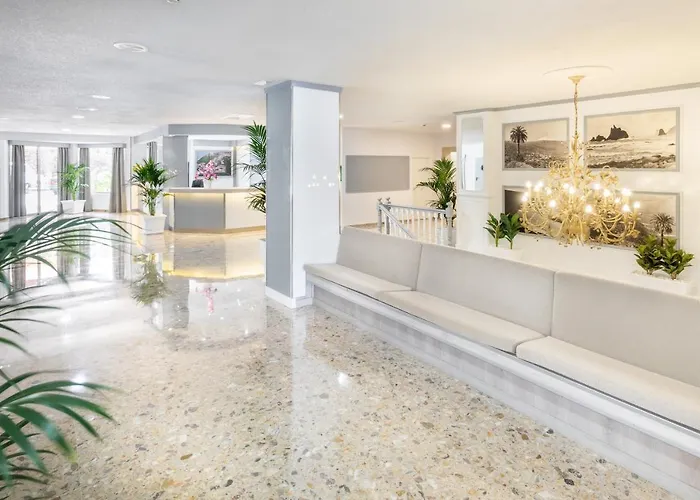 パノラミカ ガーデン ホテル 3*